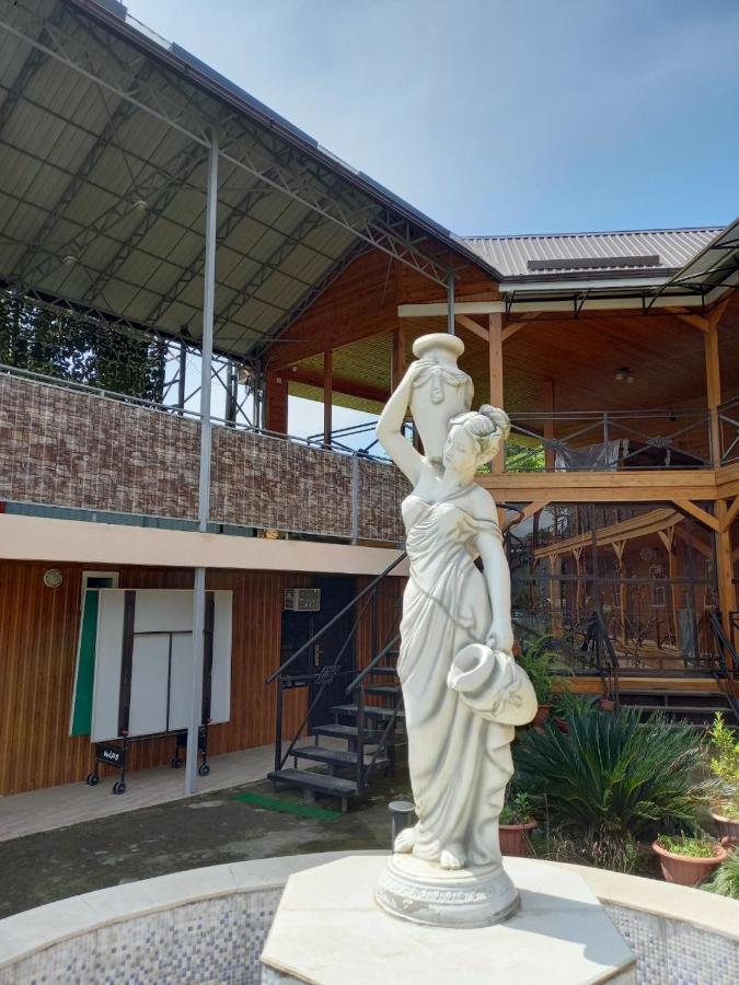 La Fontan Hotel Sukhumi Bagian luar foto