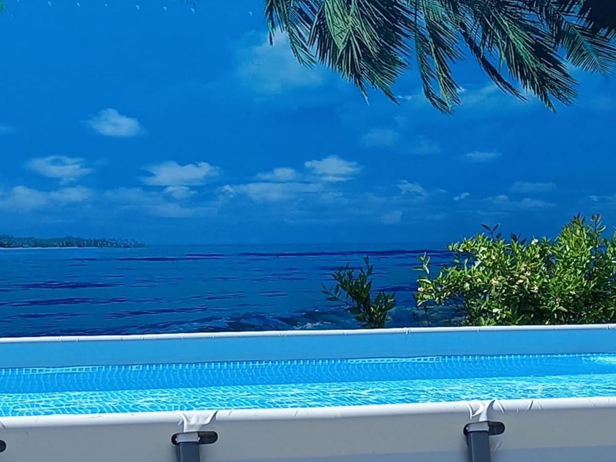 La Fontan Hotel Sukhumi Bagian luar foto