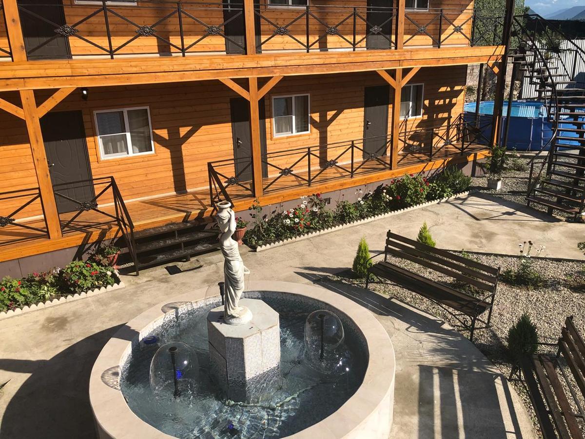 La Fontan Hotel Sukhumi Bagian luar foto